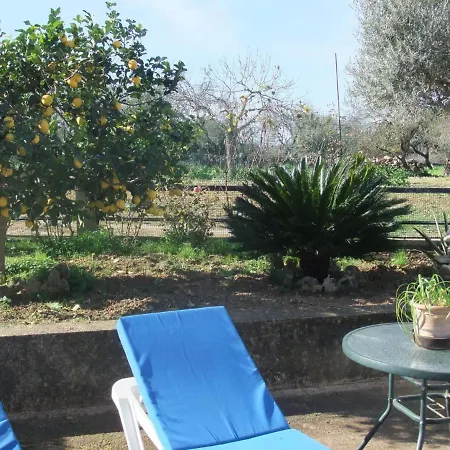 Yupihome Son Rossinyol בית נופש